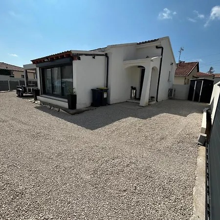 Villa Lunel *